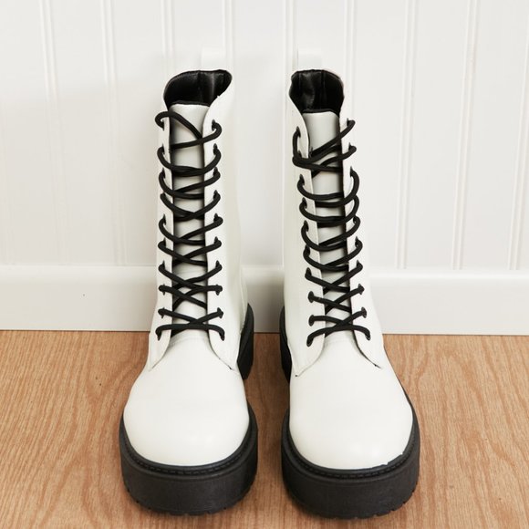 WeeBoo Big Steps Platform Combat Boots - Picture 7 of 10